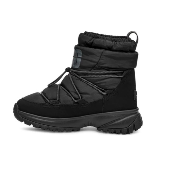 - UGG YOSE GENUINE Shearling Mid Puffer Boots - Picture 4 of 5